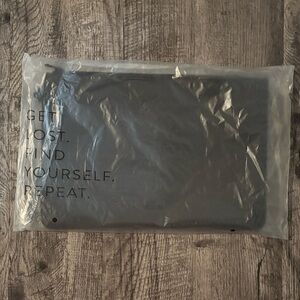 BEIS Laptop Sleeve - Black - New in Package